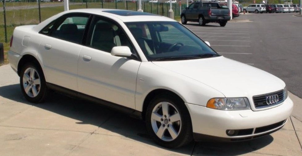 Audi/VW LY9G Casablanca White Basecoat Clearcoat Quart Complete