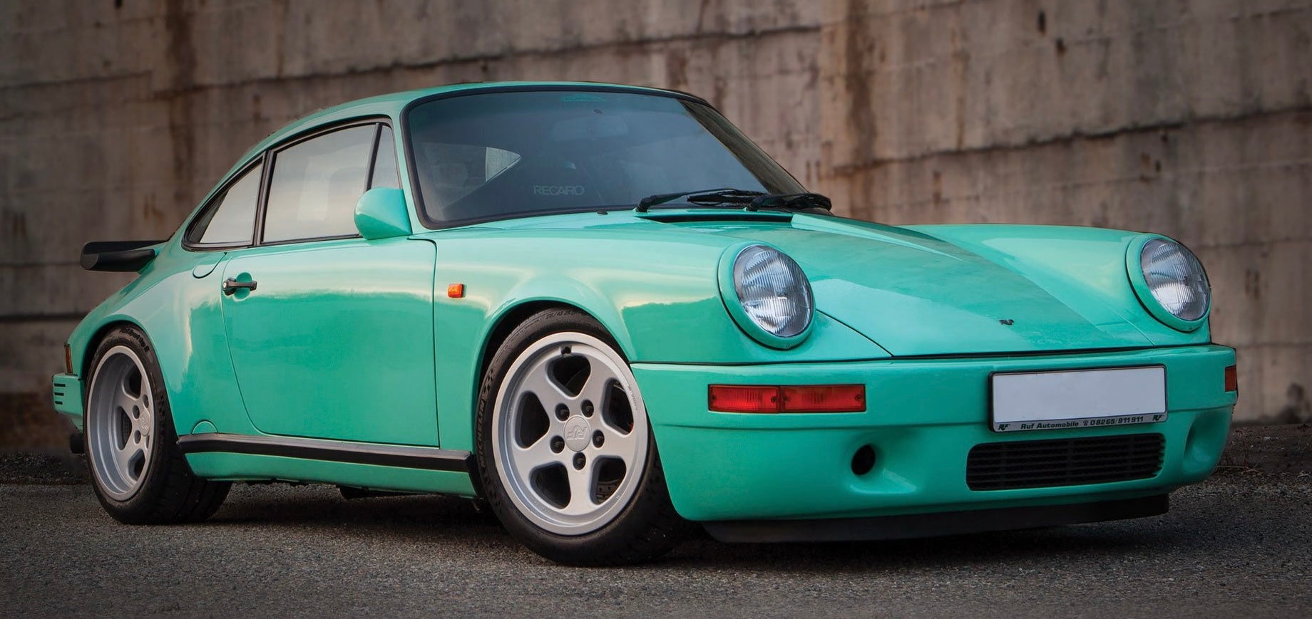 ハンバーゴ　SCHEIN 22インチ ミントグリーン Porsche L22R Mint Green Basecoat Clearcoat Complete Gallon Kit