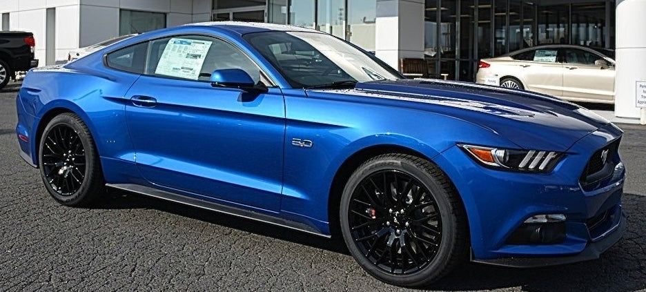 Ford N6 Blue Lightning Basecoat With Reducer Gallon (Basecoat Only