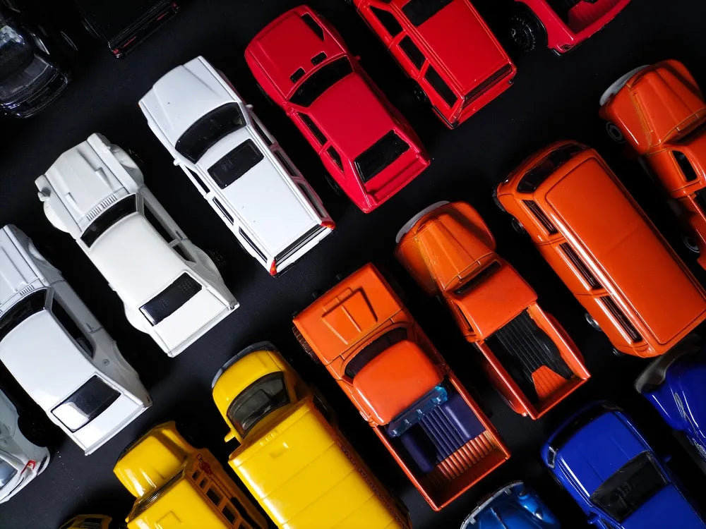 Select and Apply Custom Car Paint Colors: Cost and Application Guide