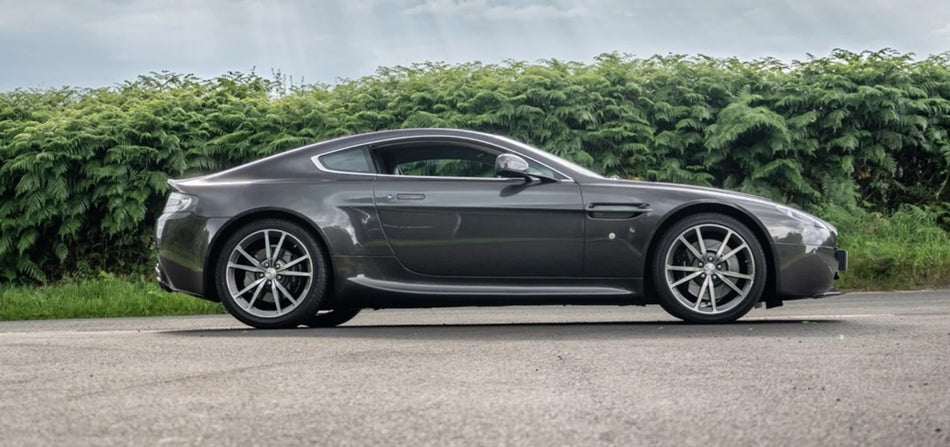 Aston Martin Supercar 5073D Quantum Silver Basecoat Clearcoat Quart Complete Paint Kit