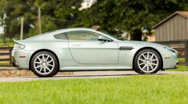 Aston Martin Supercar 5078D Hardly Green Basecoat With Reducer Quart (Basecoat Only)