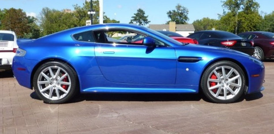 Aston Martin Supercar 5103D Cobalt Blue Basecoat With Reducer Quart (Basecoat Only)