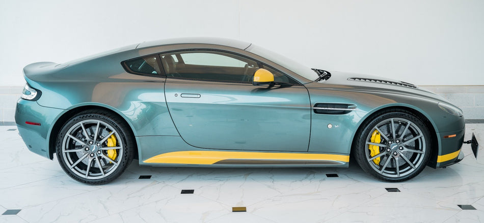 Aston Martin Supercar 5158Z Alloro Green Basecoat Clearcoat Quart Complete Paint Kit