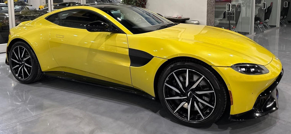 Aston Martin Supercar 5162 Yellow Tang Tri-Coat Pearl Complete Quart Kit