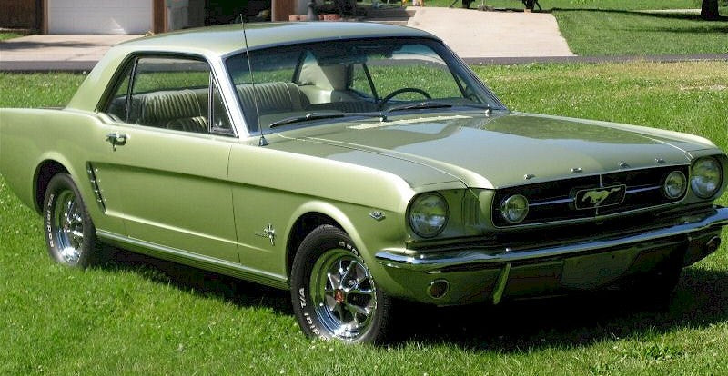 Ford Code C Honey Gold (Ivy Gold) Basecoat Clearcoat Complete Gallon Kit