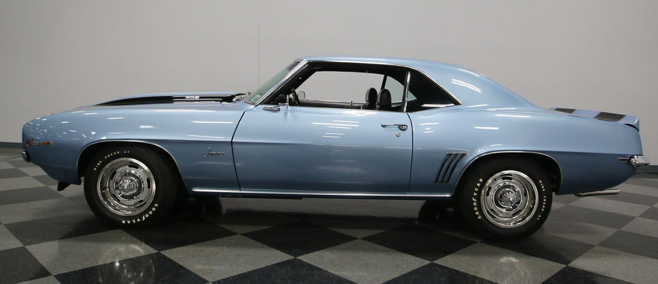 GM WA3850 Glacier Blue Basecoat With Reducer Gallon (Basecoat Only)