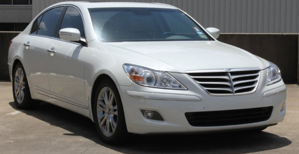Hyundai AT White Satin Tri-Coat Pearl Basecoat Clearcoat Quart Paint Kit