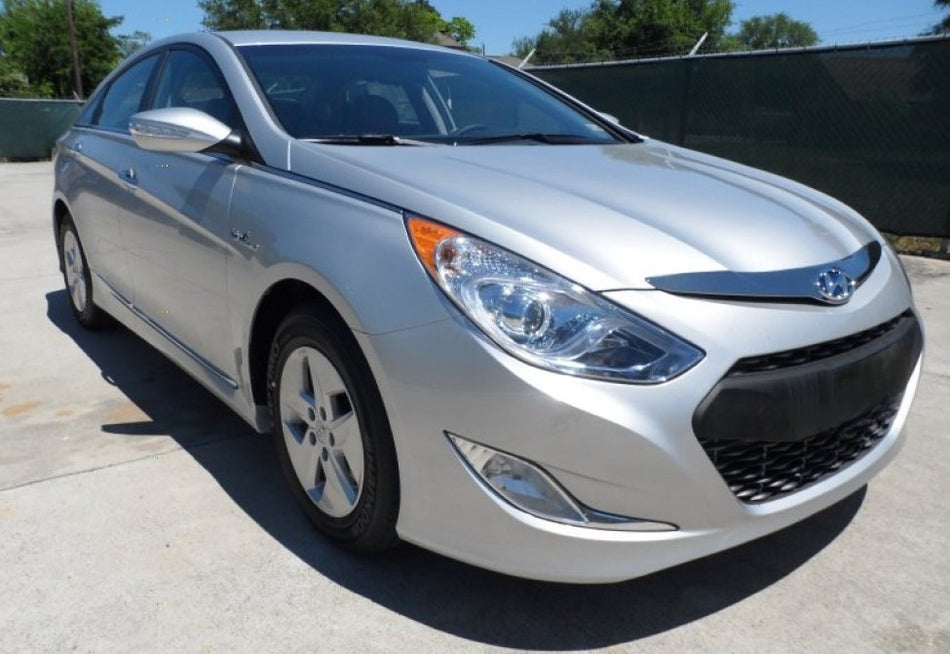 Hyundai Y5 Silver Frost Metallic Basecoat Clearcoat Quart Complete Paint Kit
