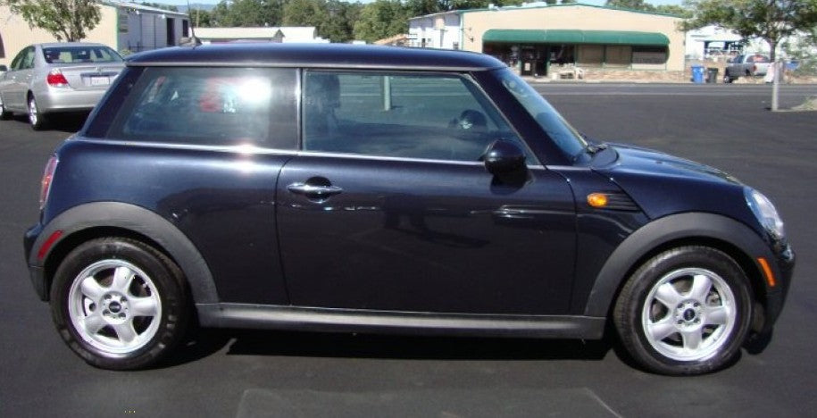 BMW A25 Astro Black Basecoat With Reducer Quart (Basecoat Only)