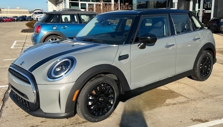 BMW B71 Moonwalk Gray Basecoat Clearcoat Complete Gallon Kit