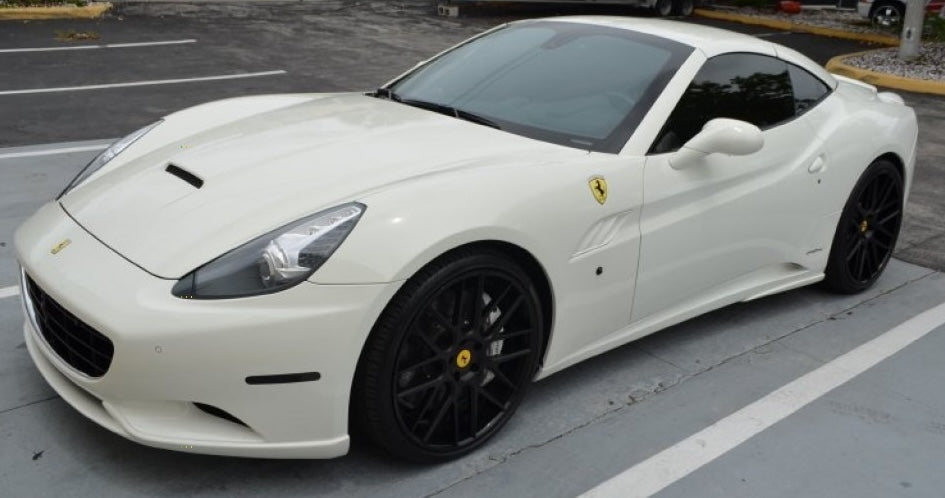 Ferrari 229025 Bianco Avus Basecoat Clearcoat Quart Complete Paint Kit