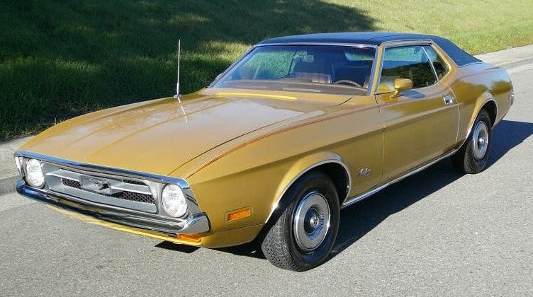 Ford 6F Yellow Gold Glow Basecoat With Reducer Gallon (Basecoat Only)  Kit