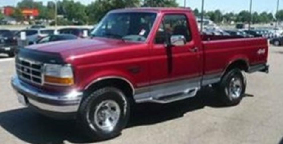 Ford EG Electric Currant Red Basecoat With Reducer Quart (Basecoat Only) Kit