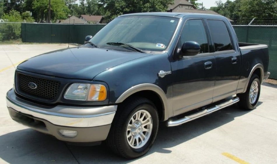 Ford KW Charcoal Blue Metallic Basecoat With Reducer Gallon (Basecoat Only)  Kit