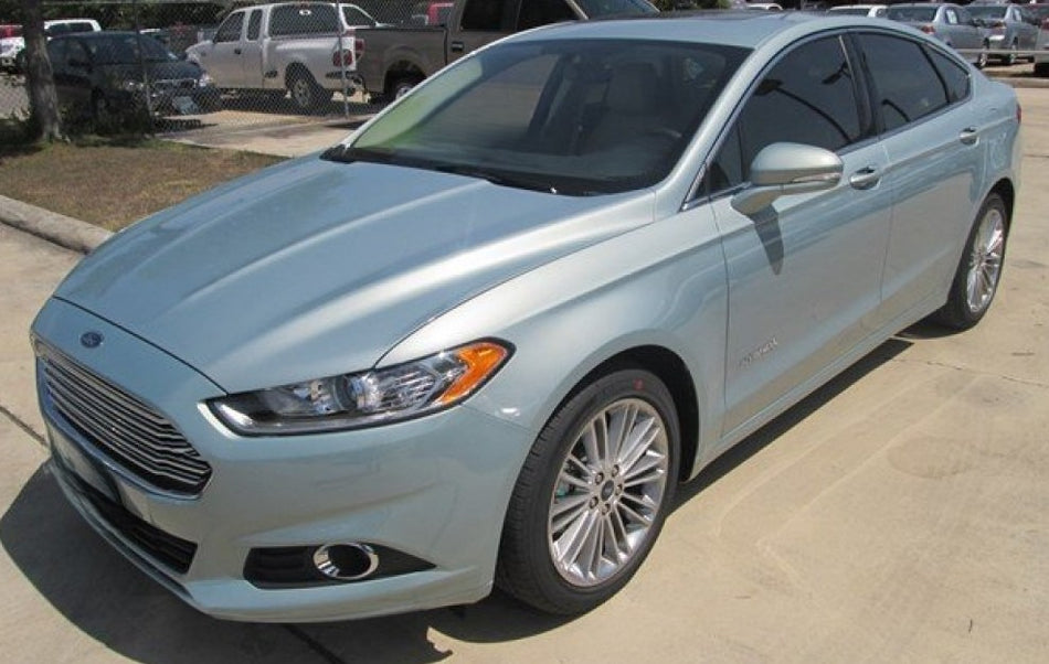 Ford YQ Ice Storm Metallic Basecoat Clearcoat Quart Complete Paint Kit