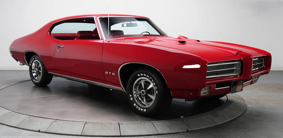 GM WA3804 Matador Red Basecoat Clearcoat Quart Complete Paint Kit