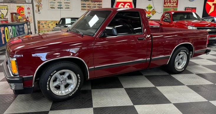 GM WA9154 Dark Garnet Basecoat With Reducer Quart (Basecoat Only)
