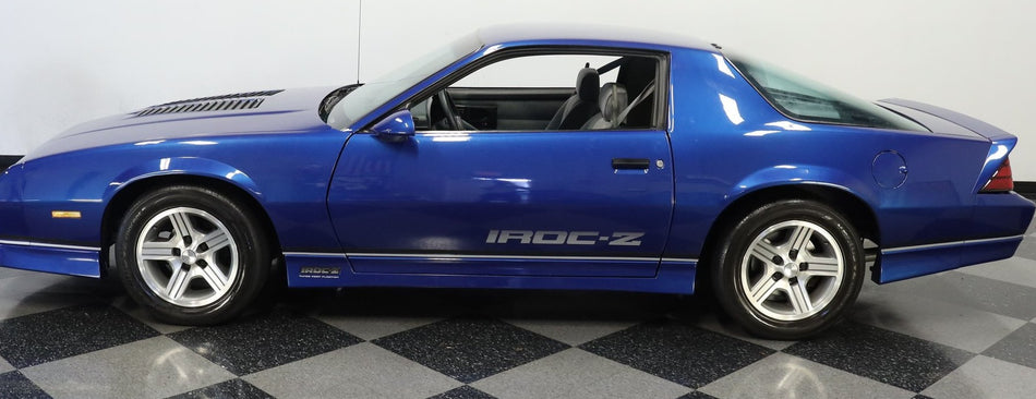 GM WA9591 Ultra Bright Blue Basecoat Clearcoat Complete Gallon Kit