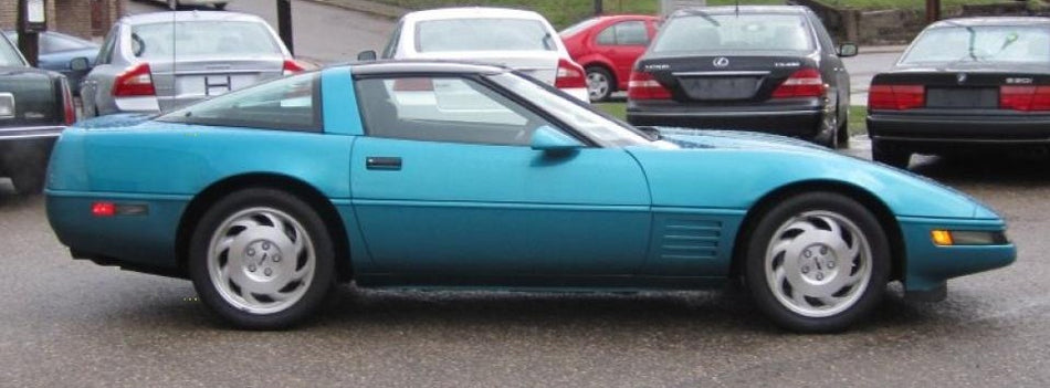 GM WA9796 Bright Aqua Metallic Basecoat With Reducer Gallon (Basecoat Only)