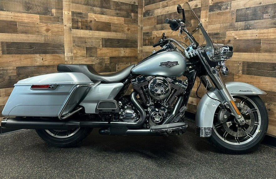 Harley Davidson Brillant Silver Basecoat Clearcoat Complete Gallon Kit