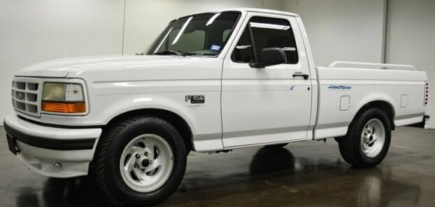 Ford WT Performance White Basecoat Clearcoat Complete Gallon Kit