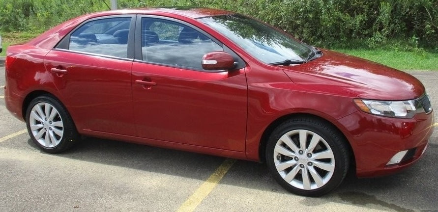 Kia IY Spicy Red Basecoat With Reducer Quart (Basecoat Only)