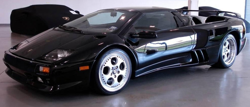 Lamborghini 231524 Deep Black Basecoat With Reducer Quart (Basecoat Only) Kit