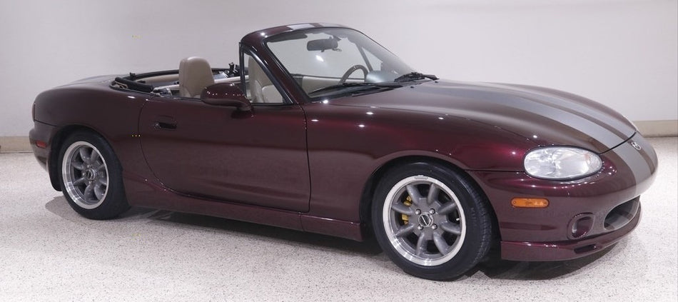 Mazda 23E Art Vin Red Mica Basecoat Clearcoat Quart Complete Paint Kit