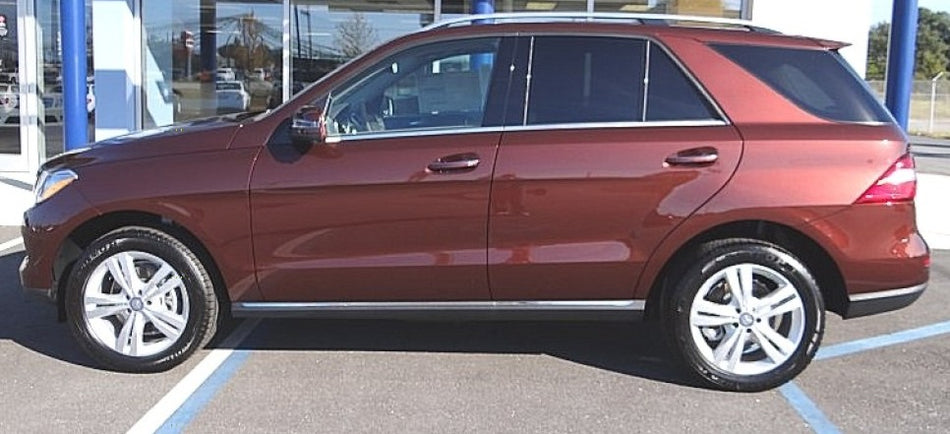 Mercedes 151 Cinnabar Red Metallic Basecoat With Reducer Quart (Basecoat Only)