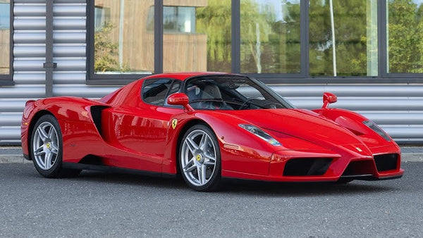Ferrari 229120 Rosso Corsa 04'-25' Basecoat With Reducer Gallon