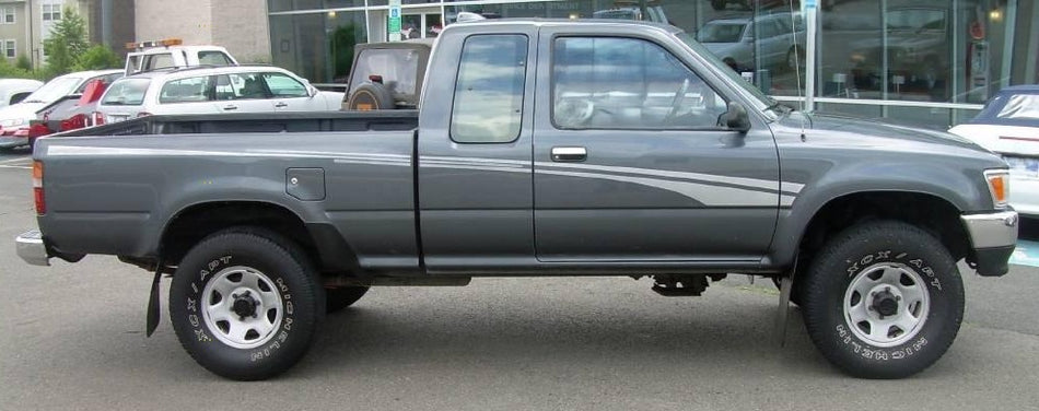 Toyota 179 Dark Gray Poly Basecoat with Reducer Quart (Basecoat Only)