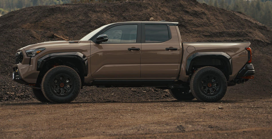 Toyota 4Z2 Mudbath Basecoat With Reducer Quart (Basecoat Only)