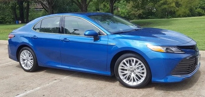 Toyota 8T7 Blue Streak Pearl Basecoat With Reducer Gallon (Basecoat Only)