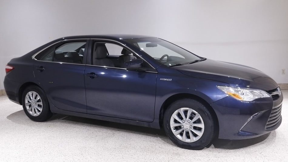 Toyota 8W6 Parisian Night Pearl Basecoat With Reducer Quart (Basecoat Only)