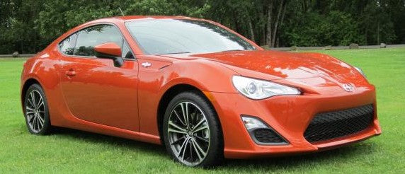 Toyota H8R Hot Lava Basecoat With Reducer Gallon (Basecoat Only)