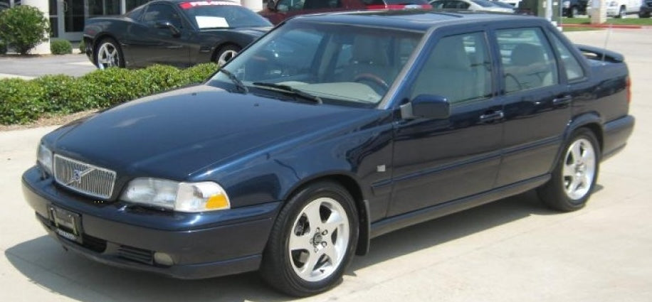 Volvo 417 Nautic Blue Pearl Basecoat Clearcoat Quart Complete Paint Kit