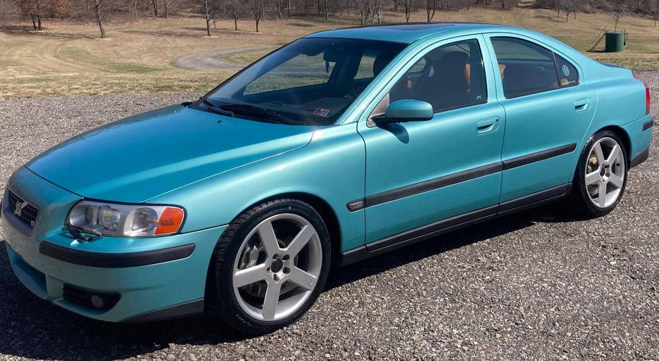Volvo 457 Flash Green Metallic Basecoat With Reducer Gallon (Basecoat Only)
