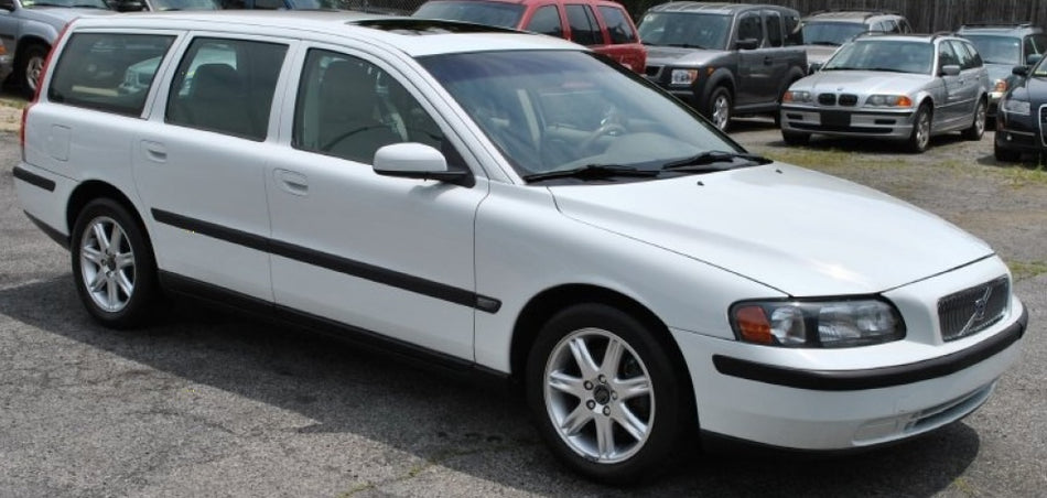 Volvo 614 Ice White Basecoat With Reducer Quart (Basecoat Only)