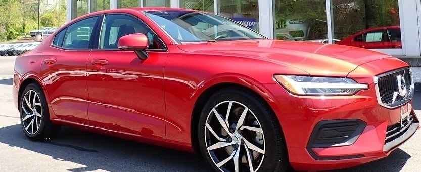 Volvo 725 Fusion Red Basecoat Clearcoat Complete Gallon Kit