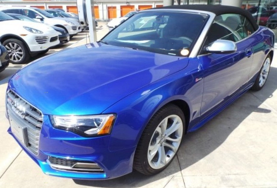 Audi/VW LX5M Sepang Blue Pearl Basecoat Clearcoat Complete Gallon Kit
