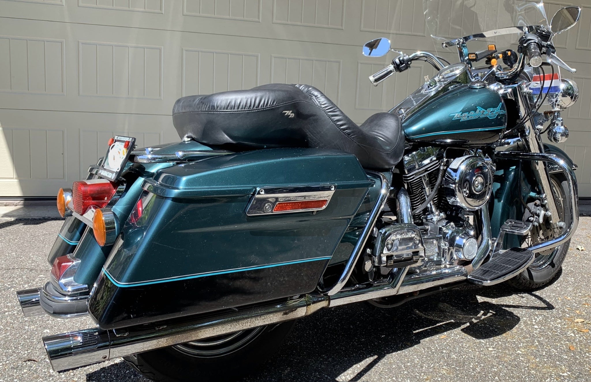 Harley Davidson Suede Green Pearl Basecoat With Reducer Gallon
